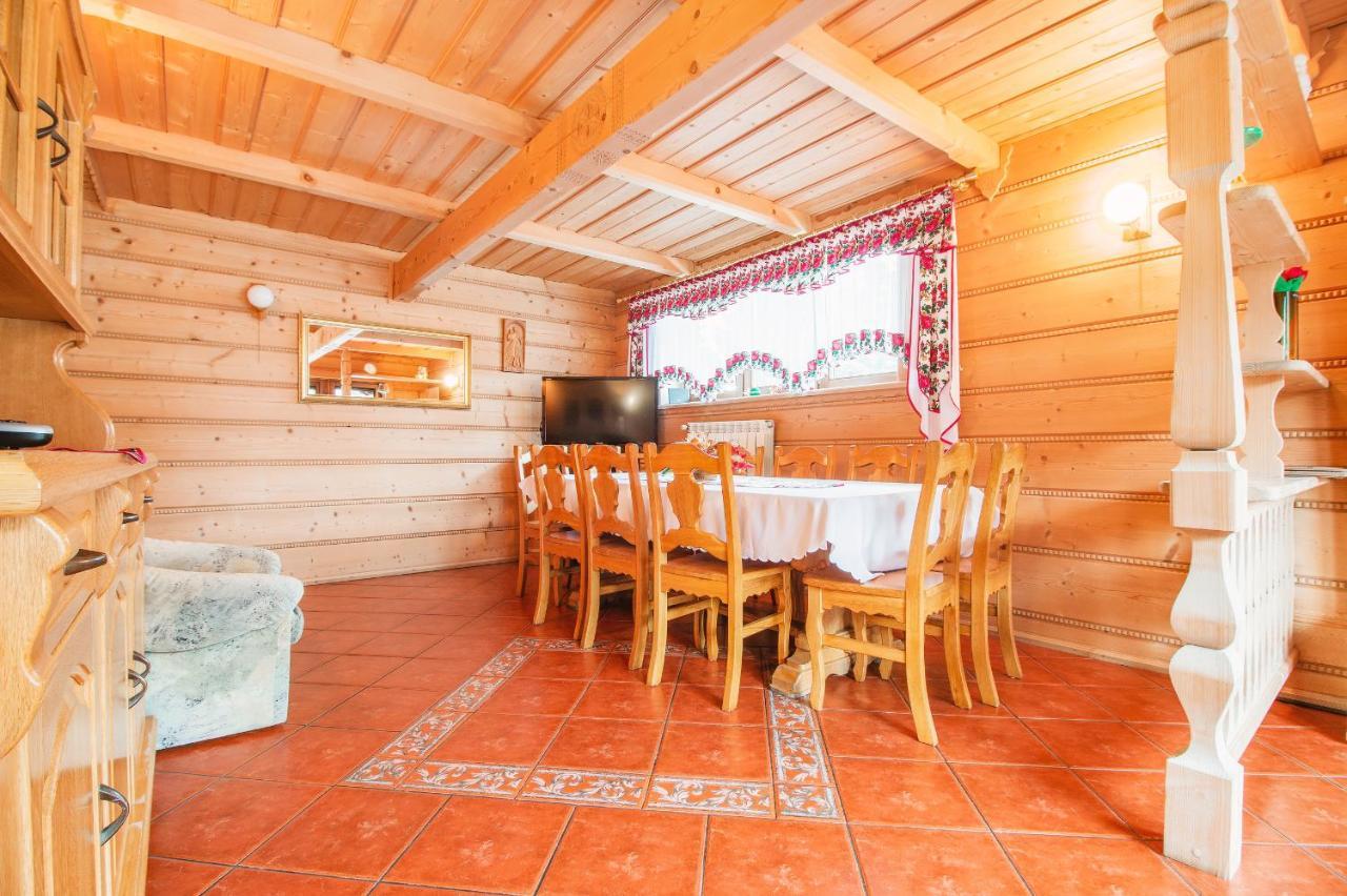 Dom Na Podhalanskiej Gron Luaran gambar
