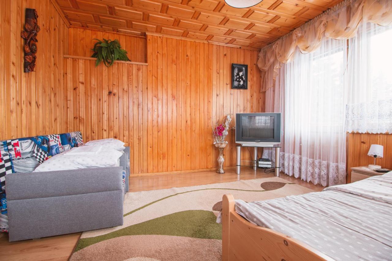 Dom Na Podhalanskiej Gron Luaran gambar