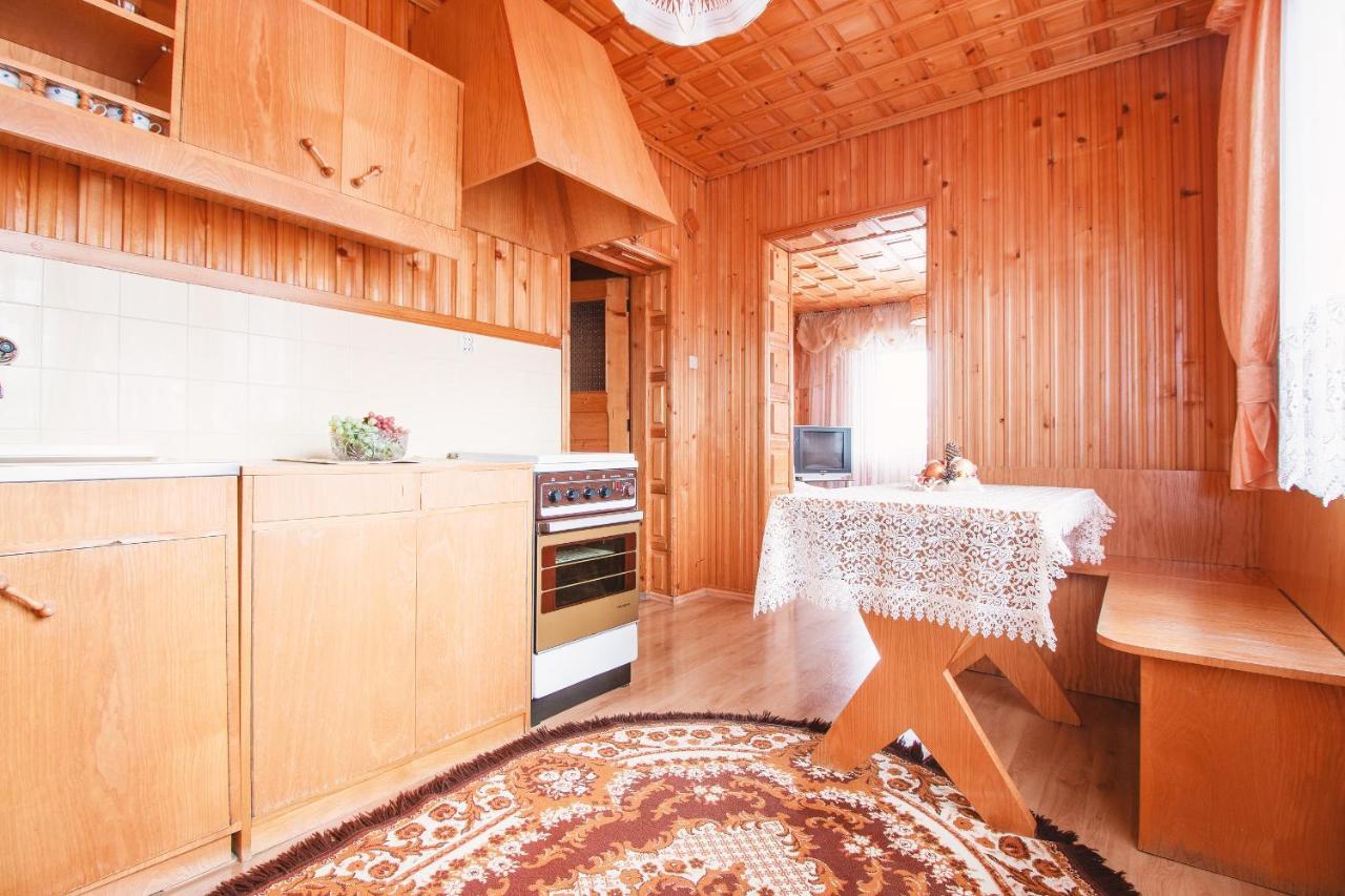 Dom Na Podhalanskiej Gron Luaran gambar