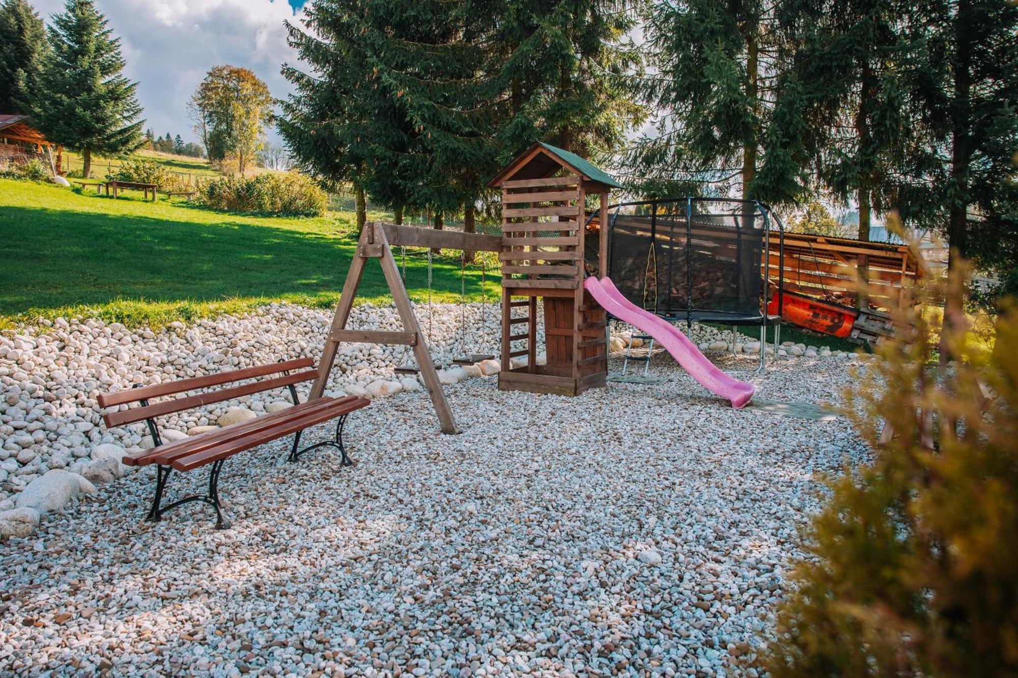 Dom Na Podhalanskiej Gron Luaran gambar